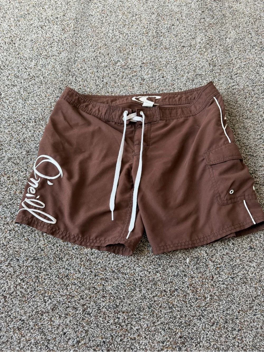 O'Neill Womens Size 7 Brown White Board Shorts Y2K Surf Cargo Swim Beach
